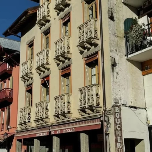 Rénovation Façade boucherie st Gervais les bains